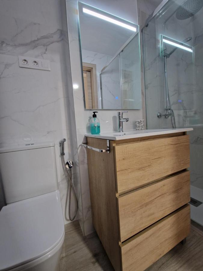 Schoene Ferienwohnung Ca. 350M Vom Strand Entfernt Оропеса-дель-Мар Экстерьер фото