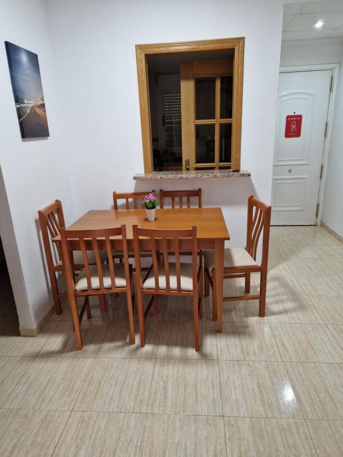 Schoene Ferienwohnung Ca. 350M Vom Strand Entfernt Оропеса-дель-Мар Экстерьер фото